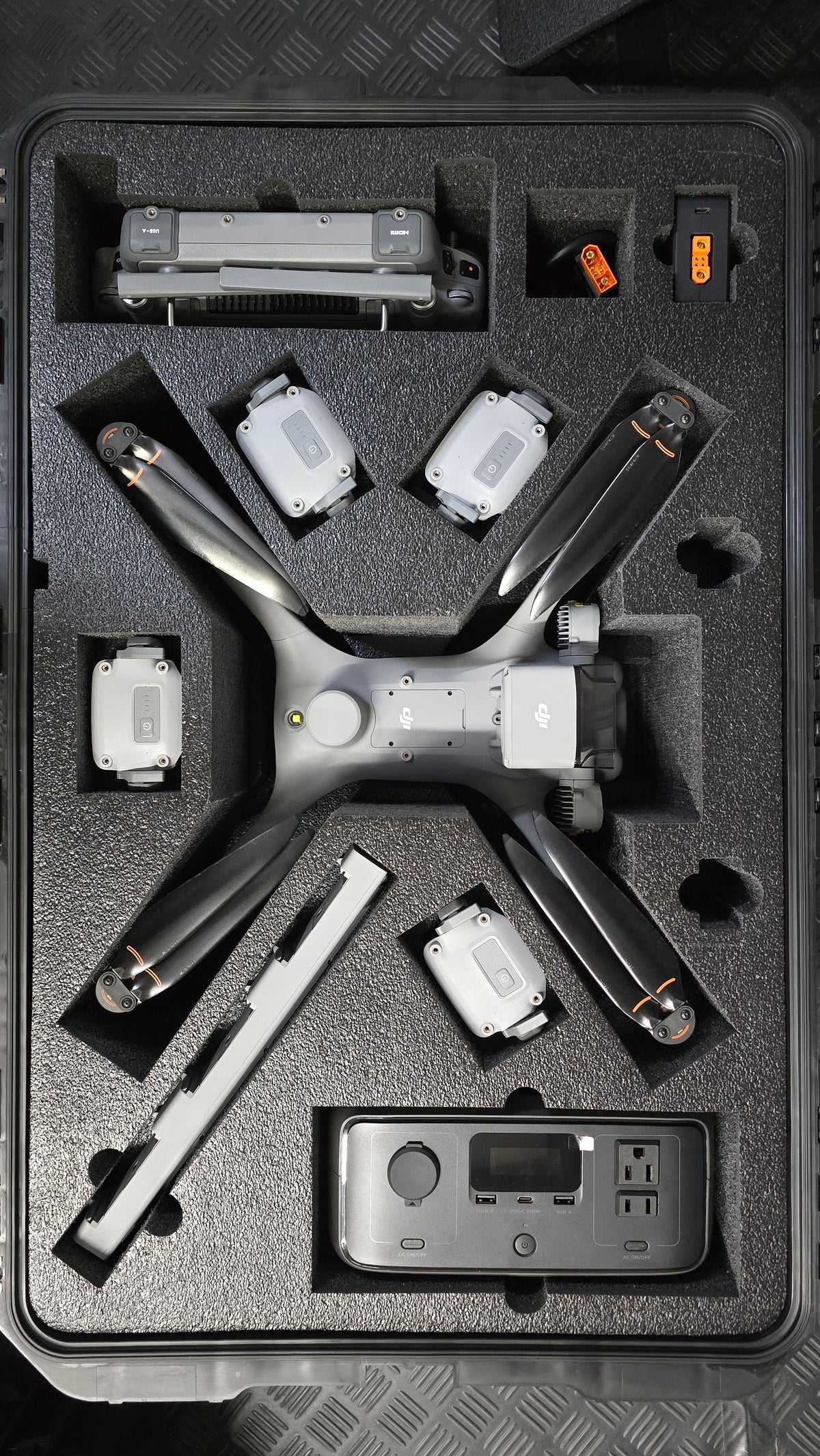 Airworx Go-Command™ OG XL Ultrabright | DJI Matrice 4TD Mission-Ready Bundle - Airworx Unmanned Solutions
