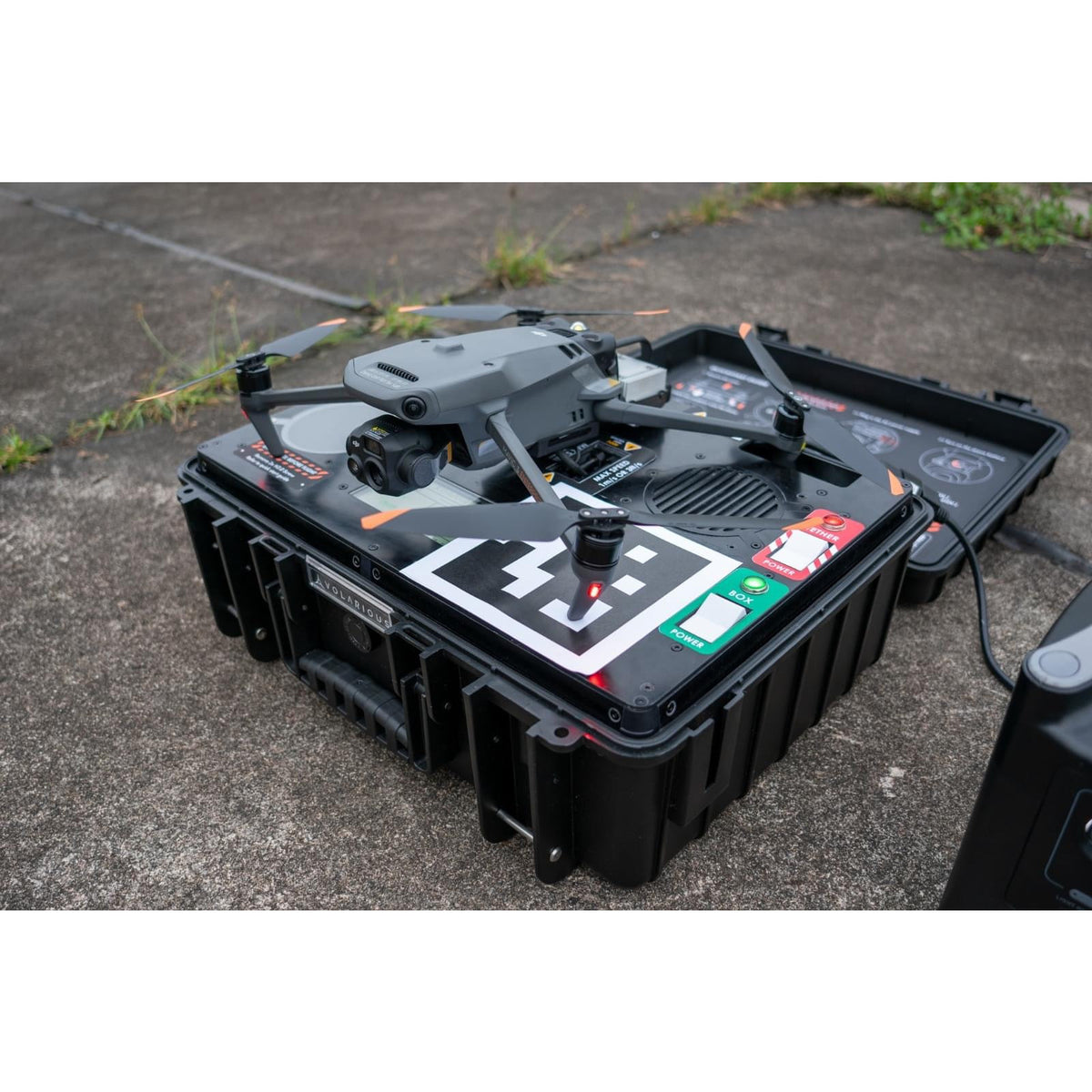 Volarious V-Line V3 Tether System  for Mavic 2, Mavic 3, and Autel Evo II series with AC Adapter - Airworx Unmanned Solutions